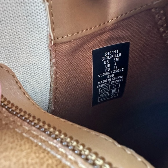 Lands' End Cream and Brown Ankle Boots ๐๐๐ - Picture 6 of 7